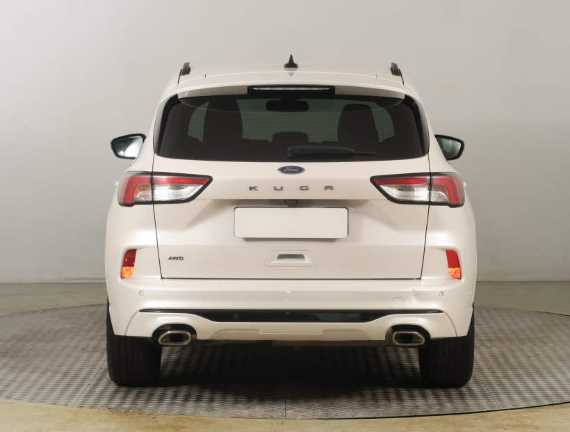 Ford Kuga, 2023