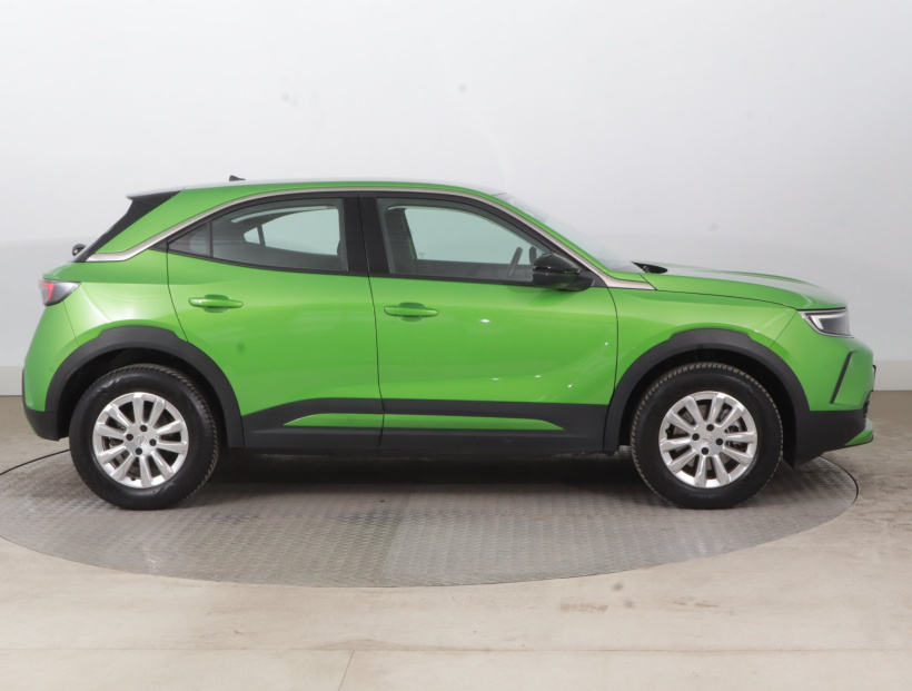 Opel Mokka-e, 2022