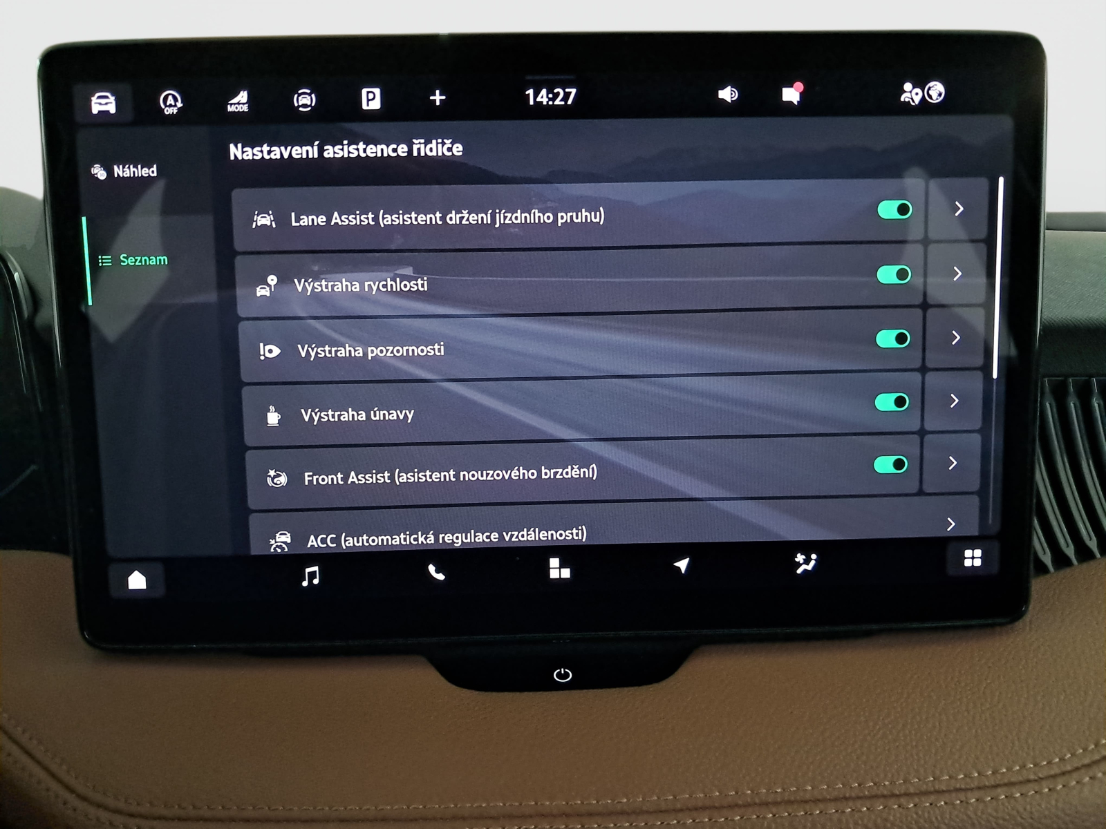Škoda Superb - 2024
