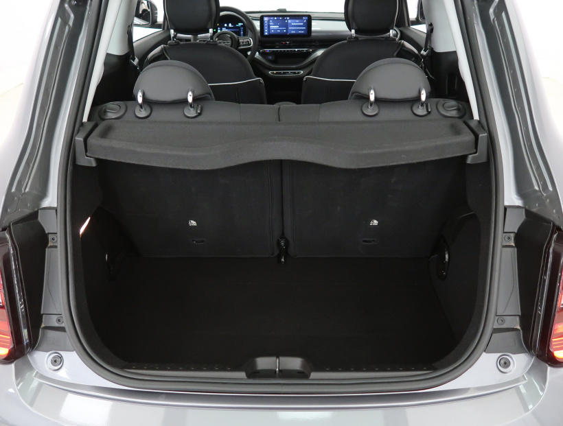 Fiat 500e, 2023