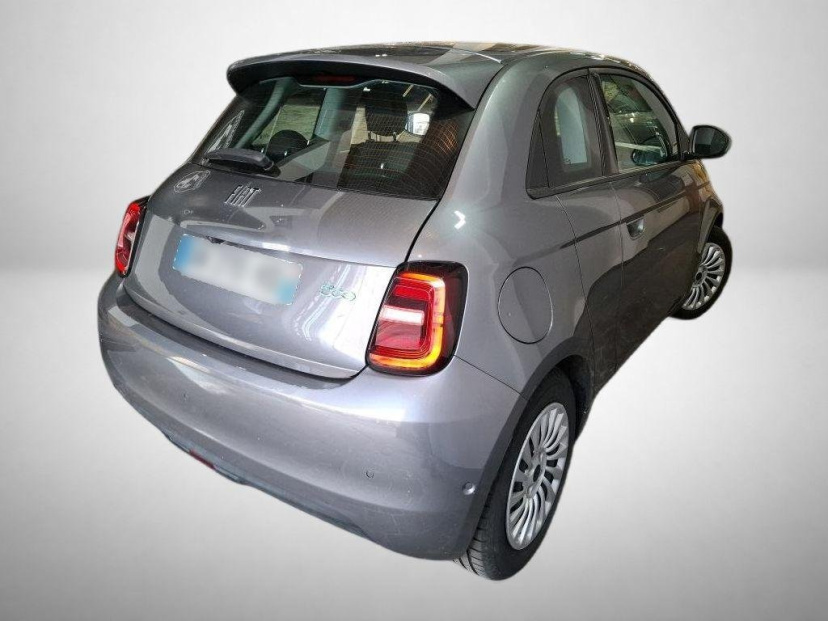 Fiat 500e, 2023