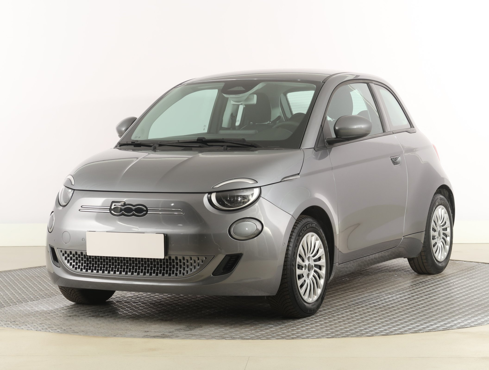 Fiat 500e 42 kWh, 2023, digi klima, virtualní kokpit 3