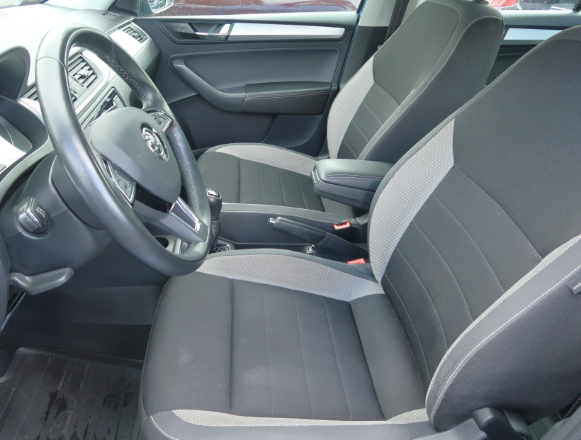 Škoda Rapid Spaceback, 2017