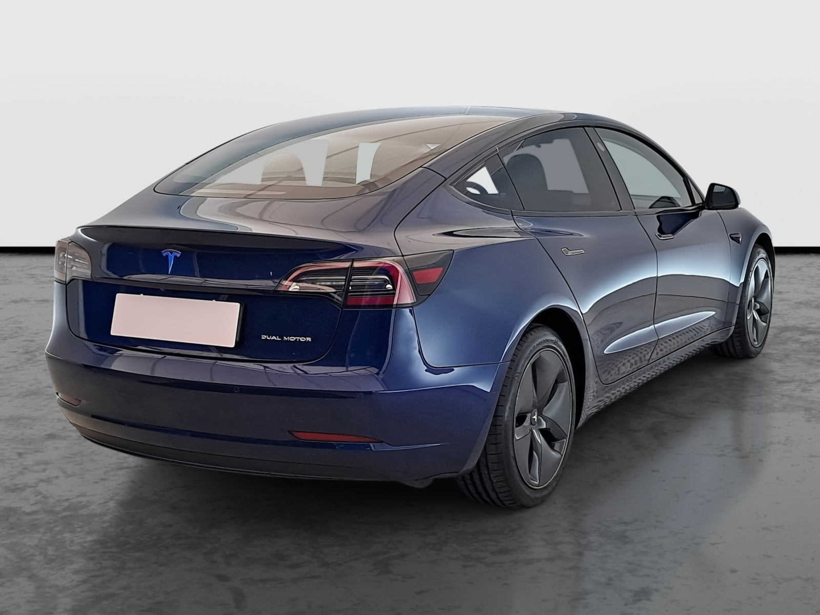 Tesla Model 3 Long Range AWD – fotografie 7