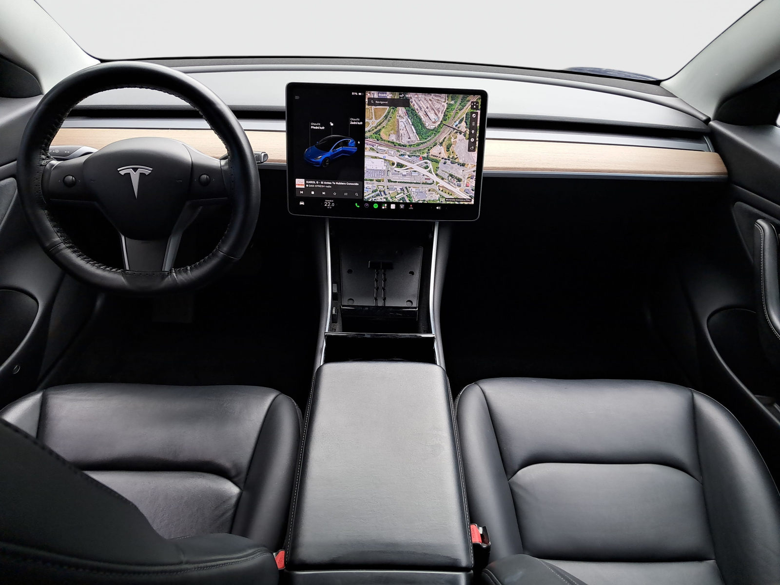 Tesla Model 3 Long Range AWD – fotografie 10