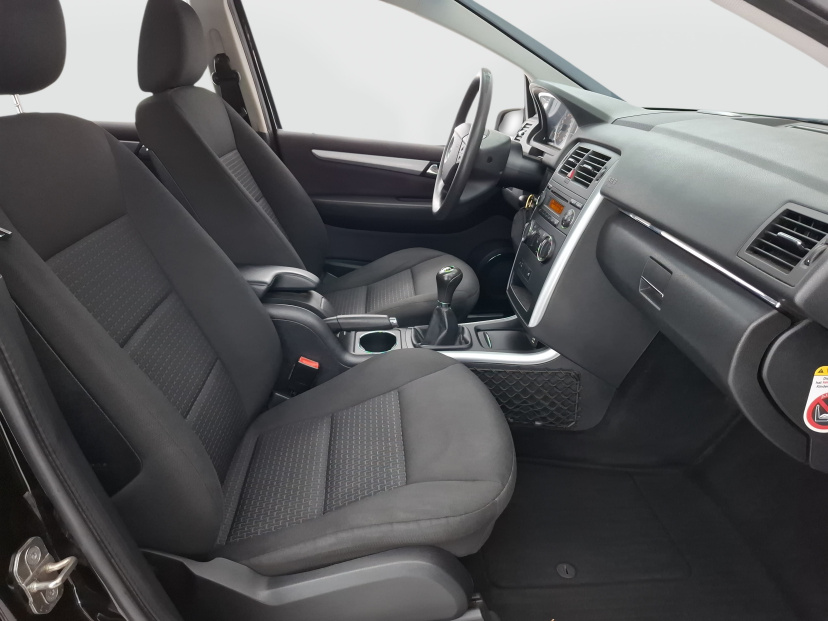 Mercedes-Benz B, 2010