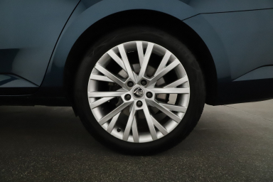 Škoda Superb - 2024