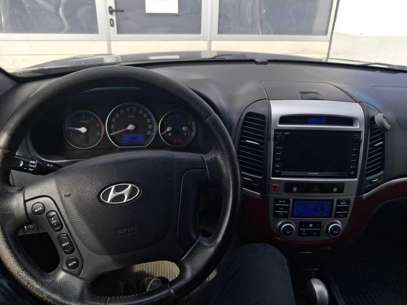 Hyundai Santa Fe, 2010