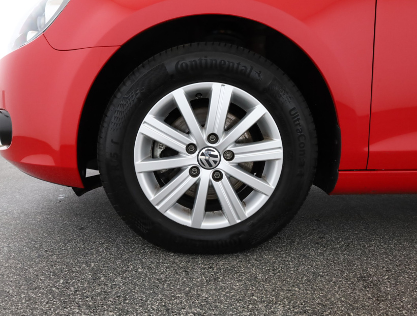 Volkswagen Golf, 2011