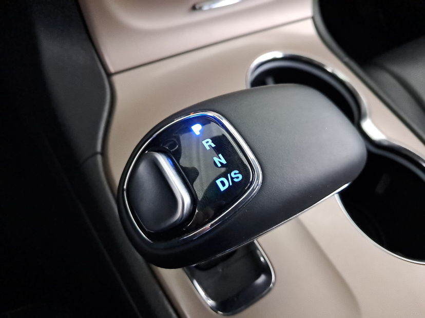 Jeep Grand Cherokee, 2015