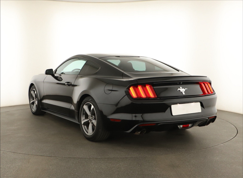 Ford Mustang, 2016