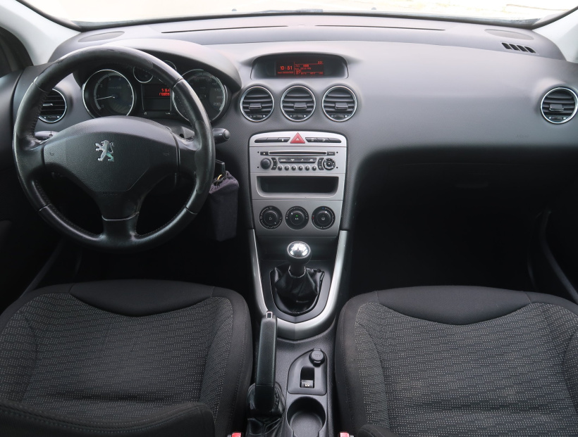 Peugeot 308, 2009