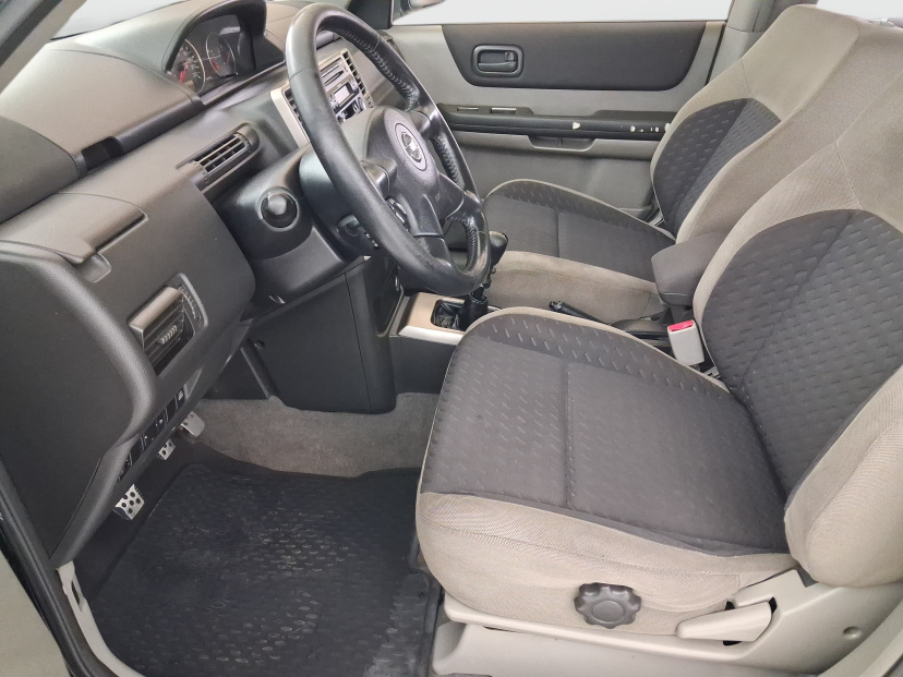 Nissan X-Trail, 2005
