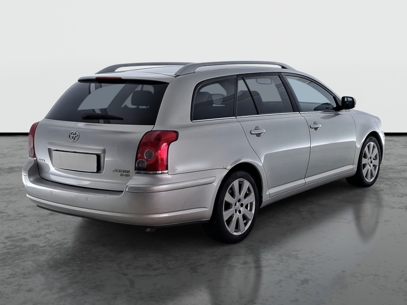 Toyota Avensis, 2009