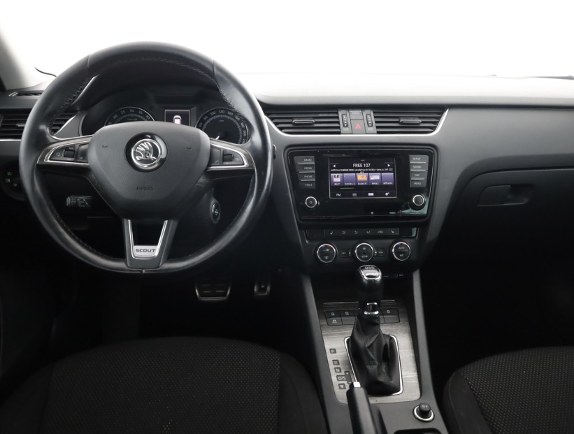 Škoda Octavia Scout, 2015
