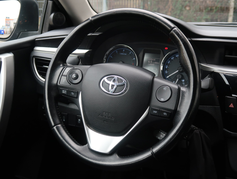 Toyota Corolla, 2014