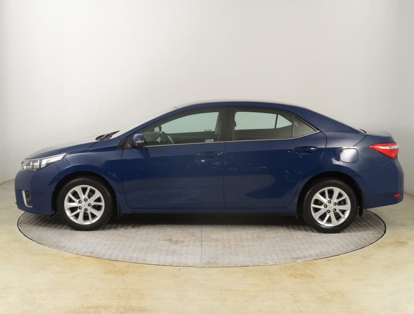 Toyota Corolla, 2014