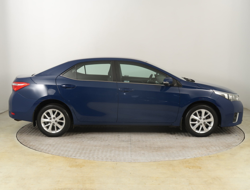 Toyota Corolla, 2014