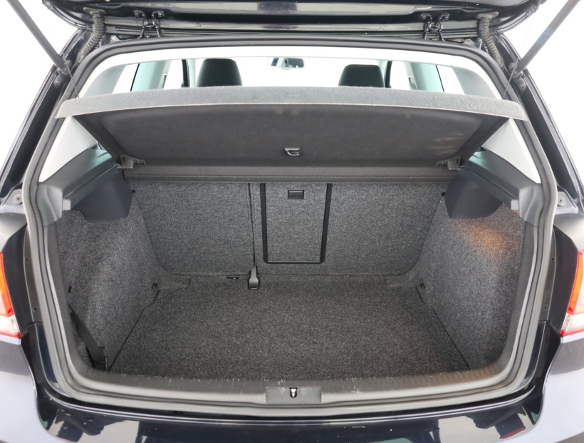Volkswagen Golf, 2012