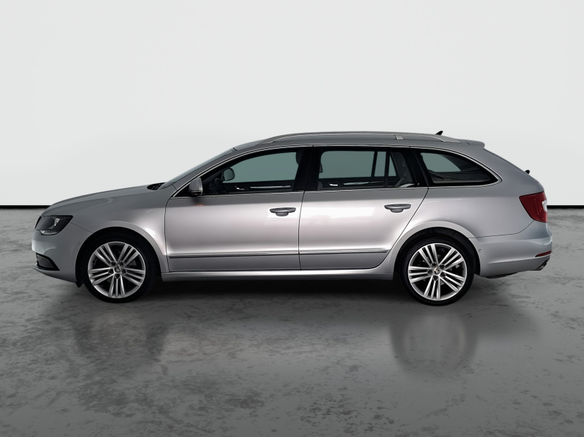 Škoda Superb, 2015