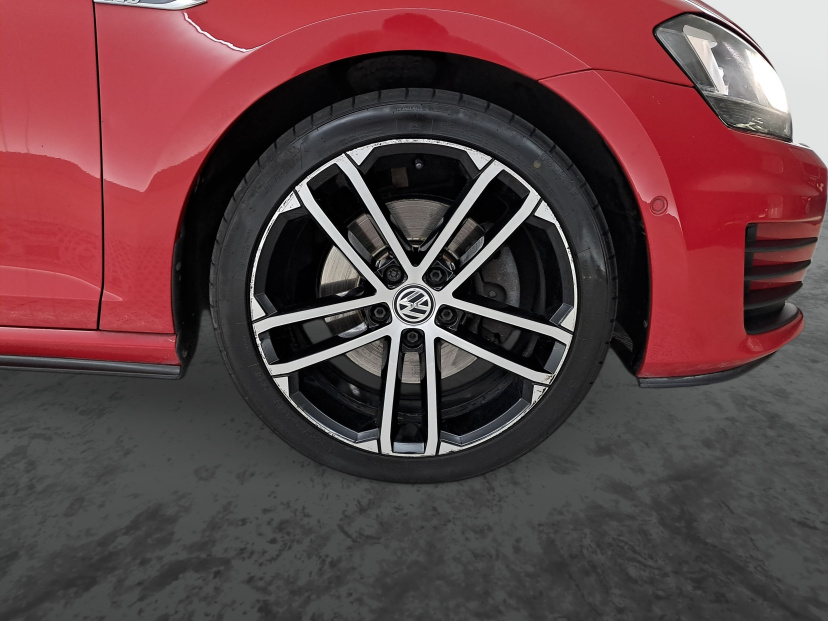 Volkswagen Golf, 2016