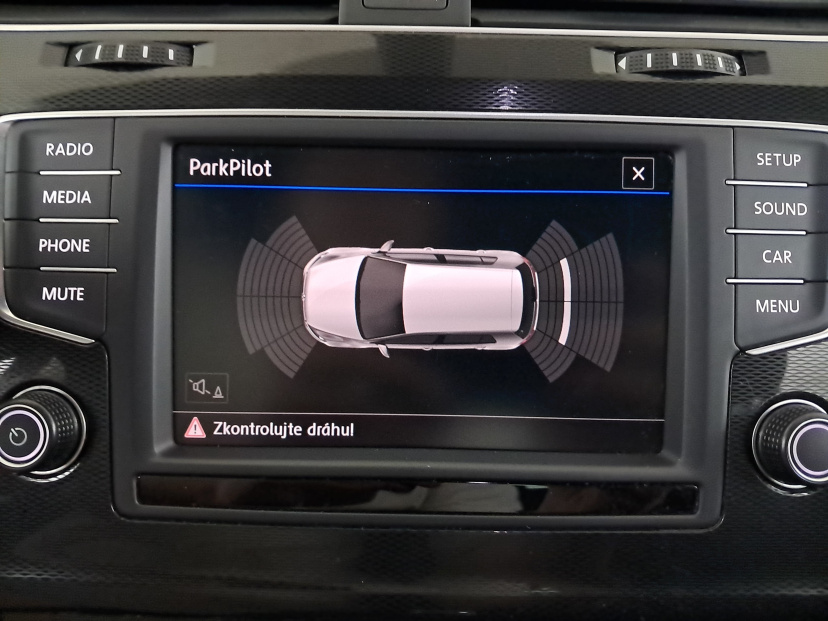 Volkswagen Golf, 2016