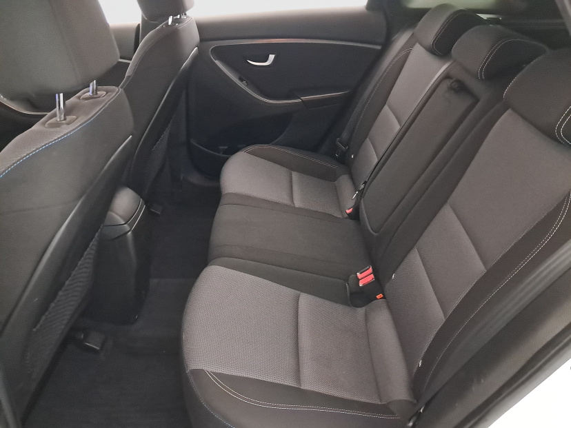 Hyundai i30, 2016