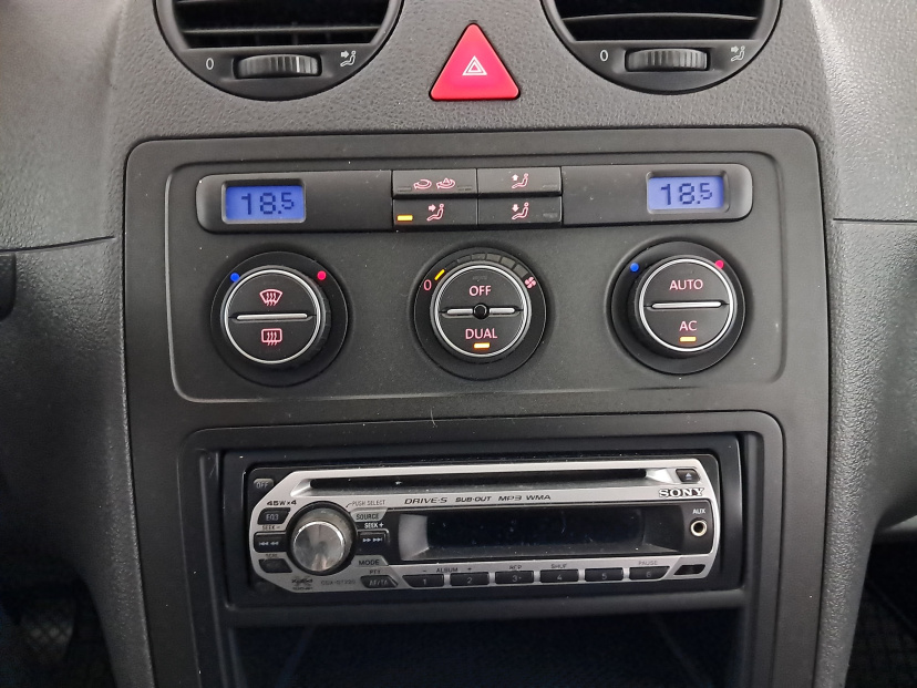 Volkswagen Caddy, 2009