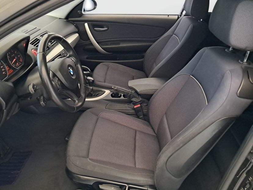BMW 1, 2009