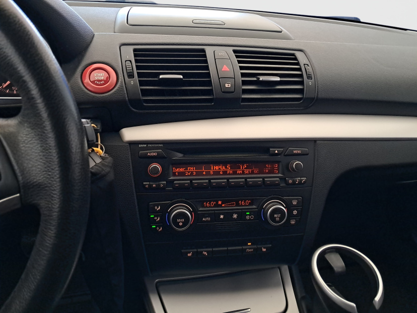 BMW 1, 2009