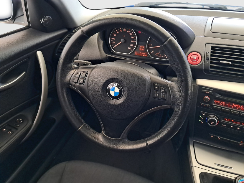 BMW 1, 2009