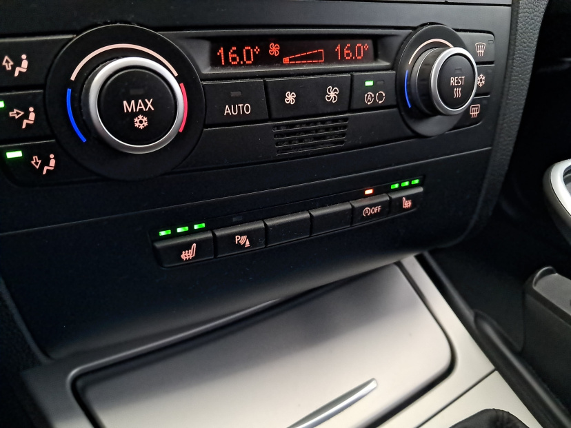 BMW 1, 2009
