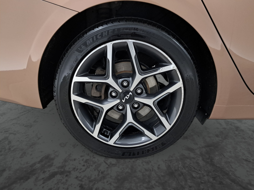 Kia Ceed, 2022
