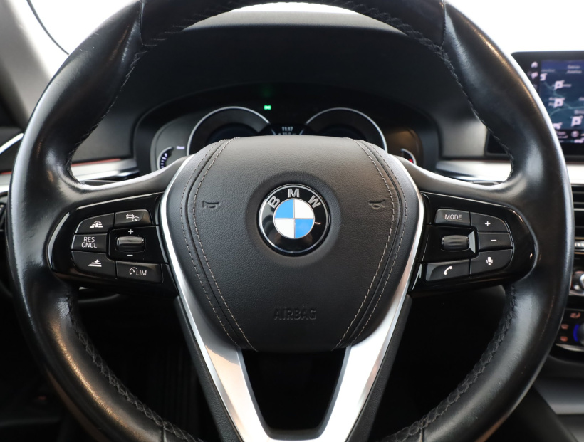 BMW 5, 2019