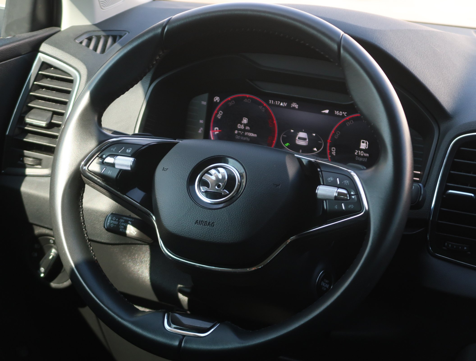 Škoda Karoq - 2023