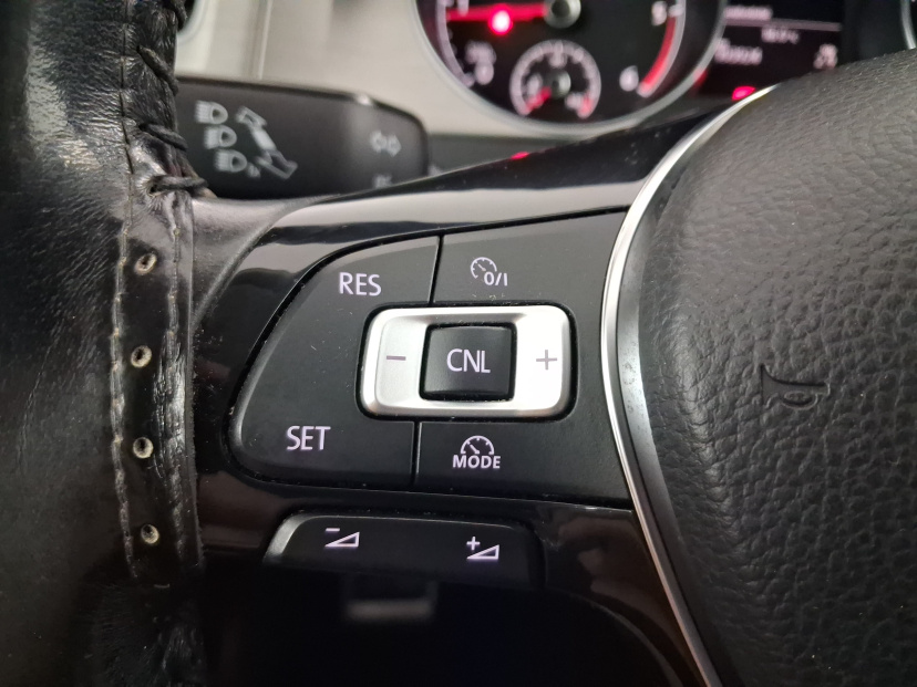 Volkswagen Golf, 2014