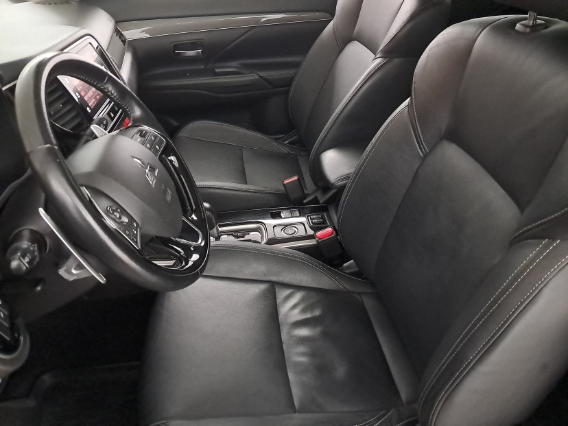 Mitsubishi Outlander, 2019
