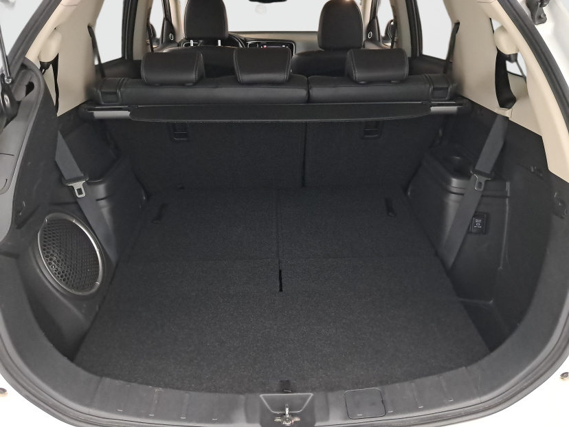 Mitsubishi Outlander, 2019