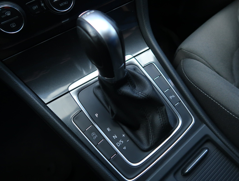 Volkswagen Golf, 2017