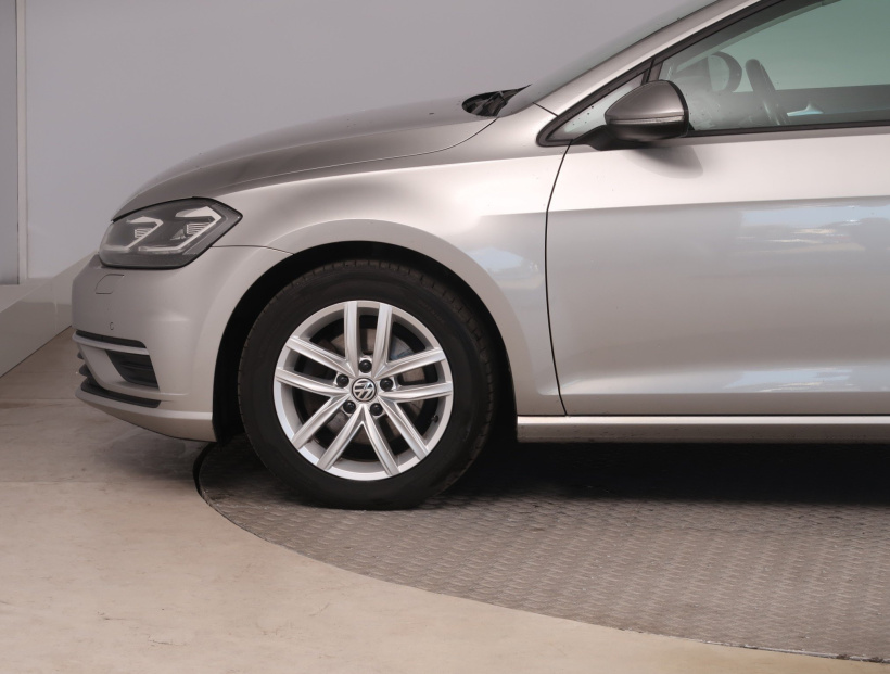 Volkswagen Golf, 2017