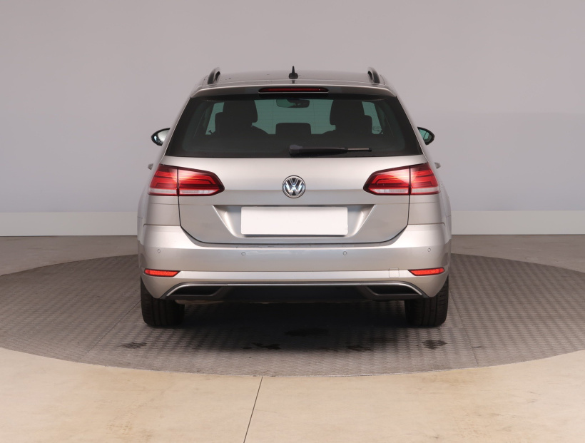 Volkswagen Golf, 2017