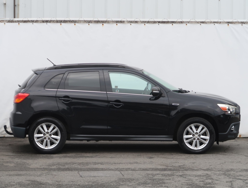 Mitsubishi ASX, 2011