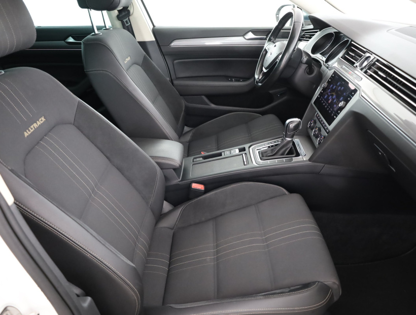 Volkswagen Passat, 2017