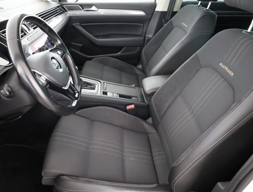 Volkswagen Passat, 2017