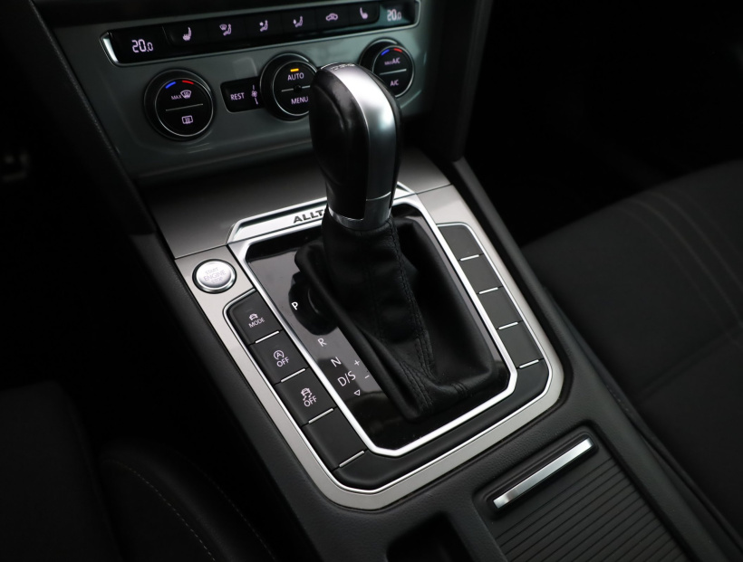 Volkswagen Passat, 2017