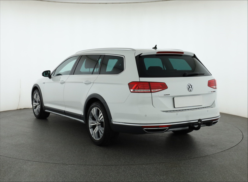 Volkswagen Passat, 2017