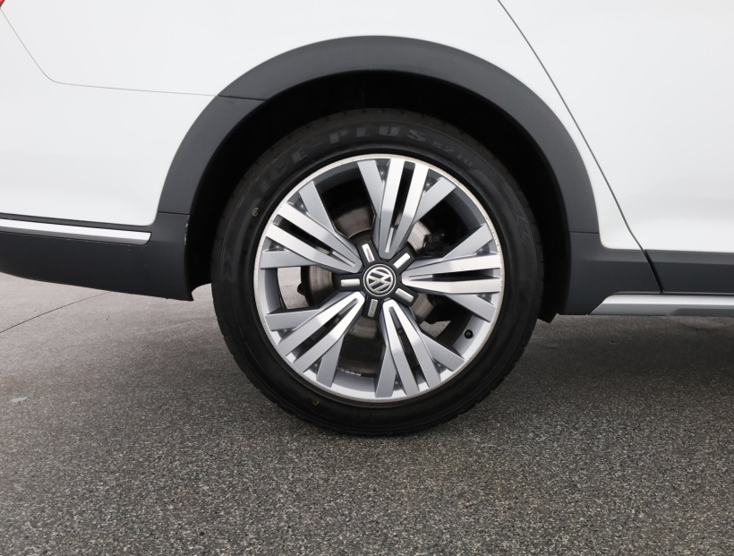 Volkswagen Passat, 2017