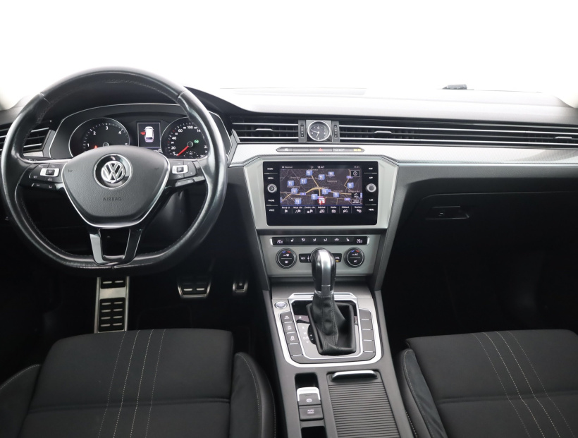 Volkswagen Passat, 2017