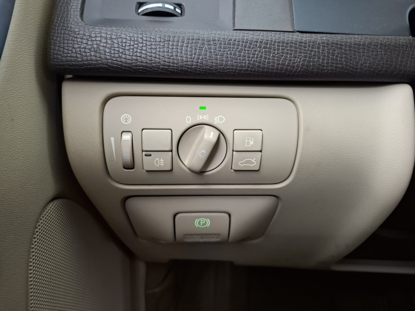 Volvo XC60, 2011