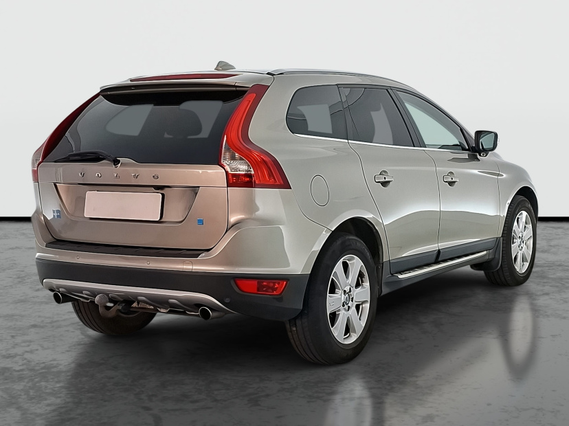 Volvo XC60, 2011